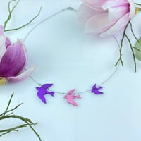 Image 2 of Náhrdelnik Ptáčci Fialovo-růžový zrcadlový