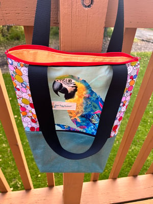 🦜 Macaw Med Tote