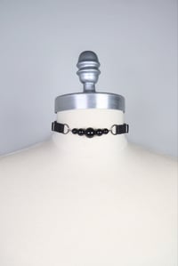 Image 1 of Thin choker with Onyx beads