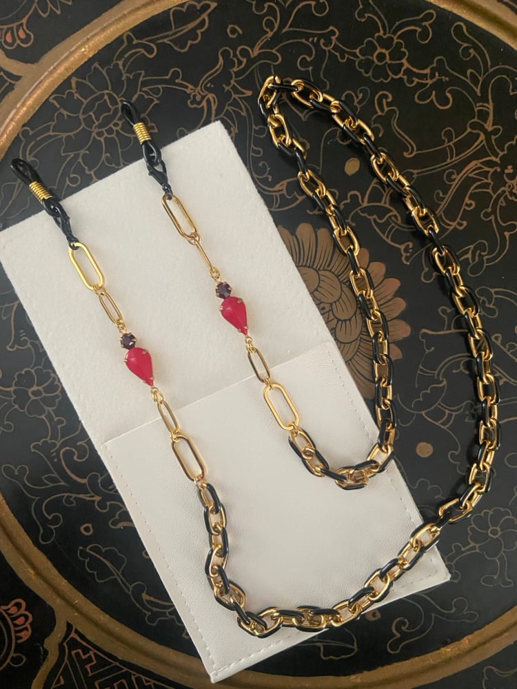 Image of queen of hearts