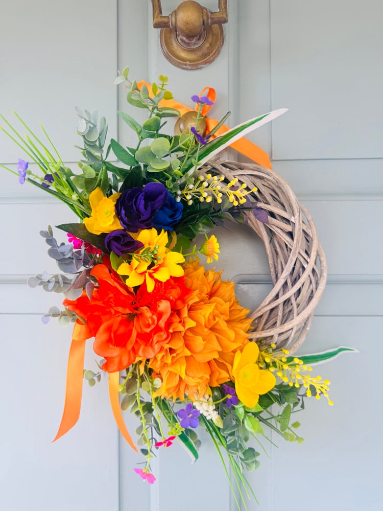 Image of 25cm Mini Wreaths 