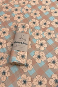 Image 1 of Gingham Nohu in Cream