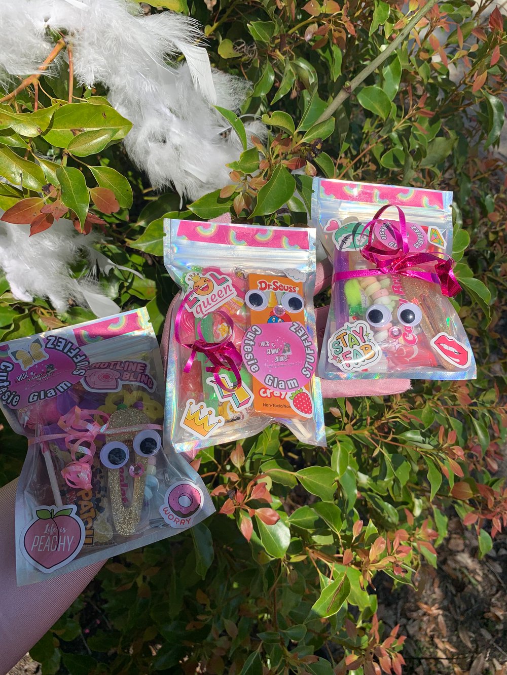 Image of đź‘€Cutesie Glam Wiggly Stuffed Bagz