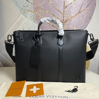 Image 1 of TOKEN BUSINESS BAG