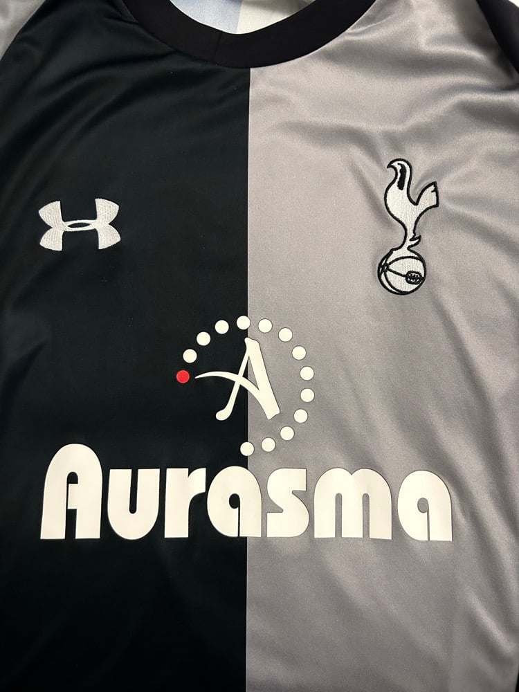 Image of Tottenham Hotspur “BALE 11” 2012/13 Long Sleeve Third Shirt + PL patches (L)