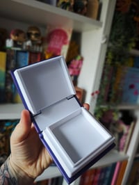 Image 2 of Caja almacenamiento luna y estrellas morado purpurina