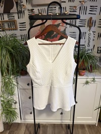 Image 1 of NYC peplem top