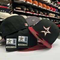 Image 3 of New Era 59Fifty Black/Brick/Glow