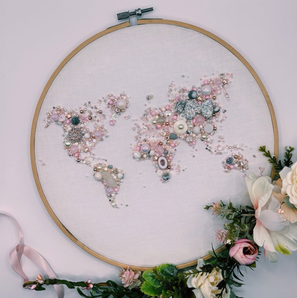 Image of Sweetheart Map Hoop 