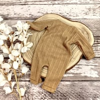 Image 3 of Newborn boys romper Rolando | camel