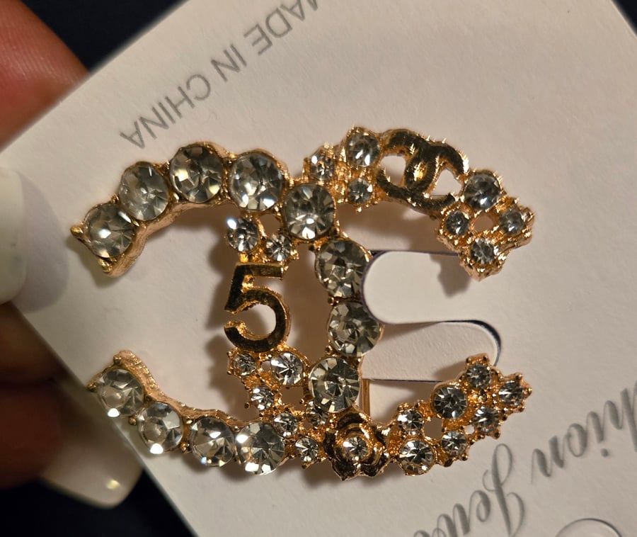 Image of Gold High Fashion Brooch