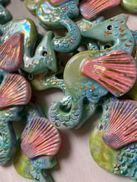 Image 1 of Beautiful pearly and gold seahorse 