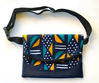 Image 3 of Fanny Pack Designs By IvoryB Blue Yellow 