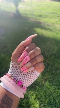 Image 5 of Nails - Long (Pink Gold Design)