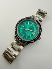 Image 1 of Seiko Presage Automatic men’s Watch Green Dial Date Stainless Steel Diver Style