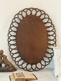 Image 5 of miroir en rotin année 60-70