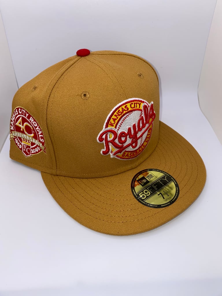 Kansas City Brown/Red Sneakertown 7 1/2