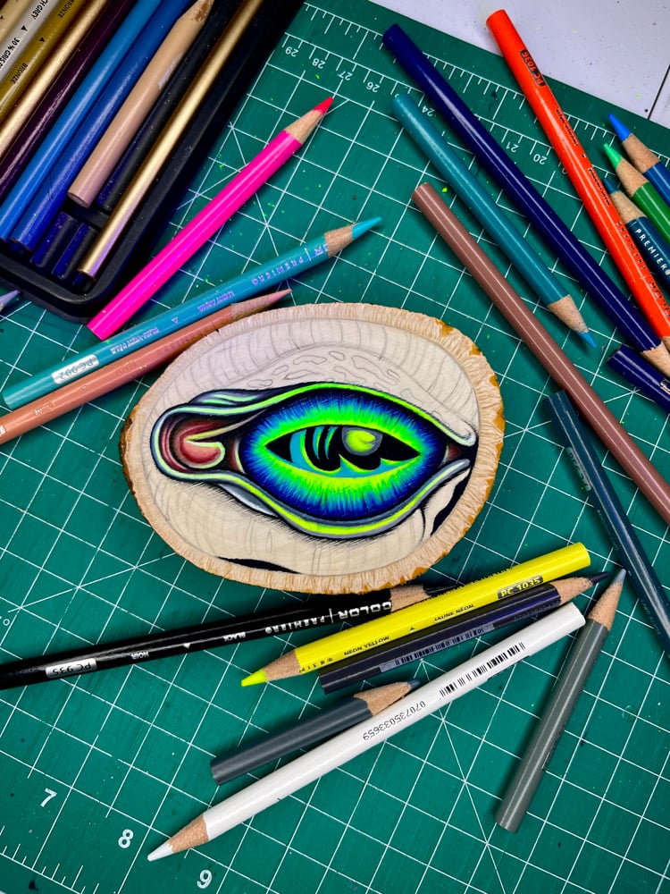 Image of A-Eye (UV light)