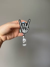 Skeleton hand 