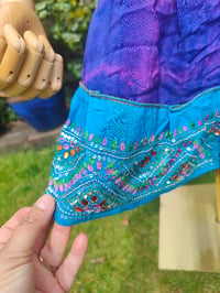 Image 4 of Boho sari beach skirt - Turquoise and pink