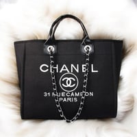 CHANEL DEAVILLE BLACK TOTE