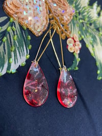 Image 3 of Resin dyed teardrop 