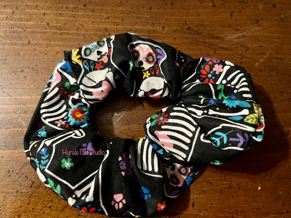 Dia De Los Muertos Scrunchy