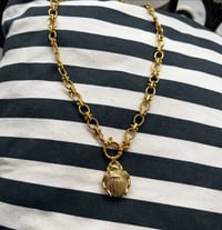 Image 1 of Collier Beatle 