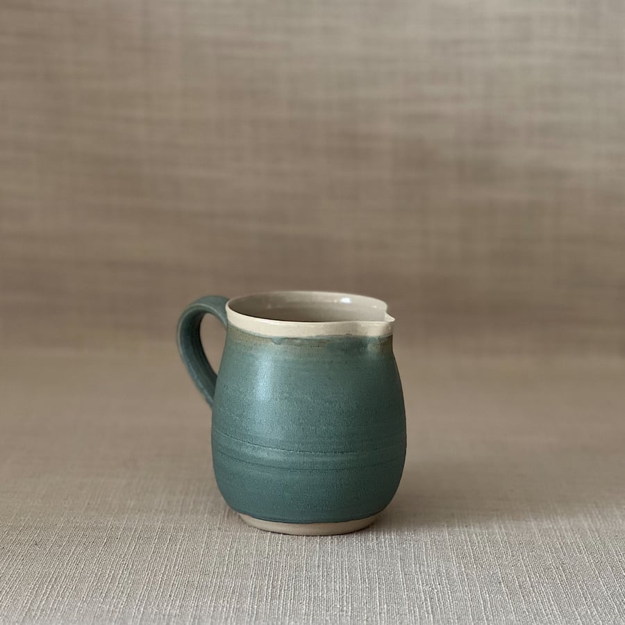 Image of OCEAN MEDIUM JUG 