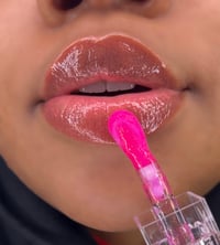 Image 3 of GlossQueen- Galleria