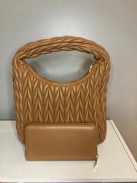 Wholesale Tan Set 