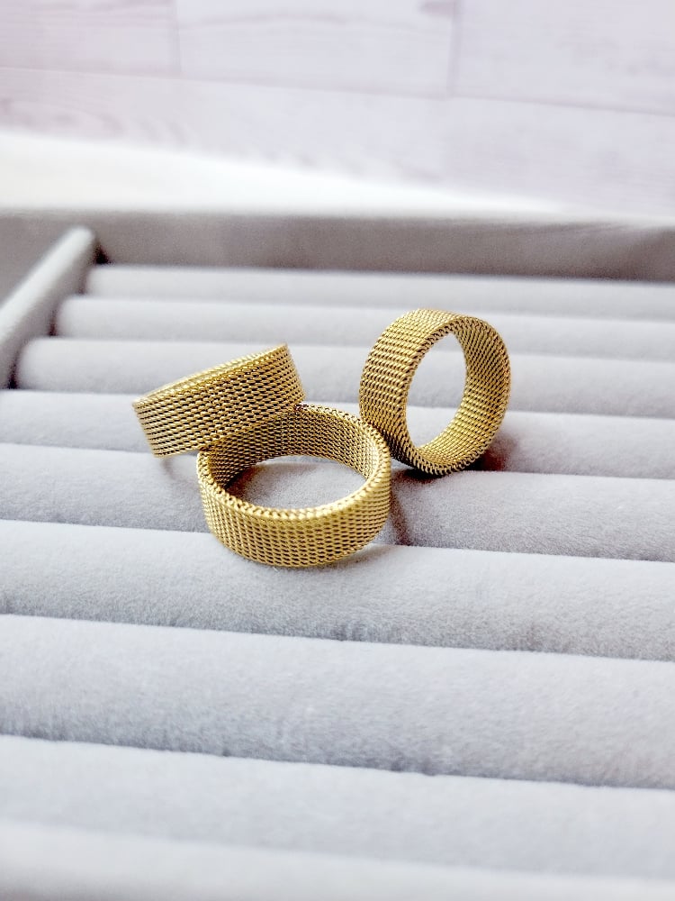 Image of Corrine Ring
