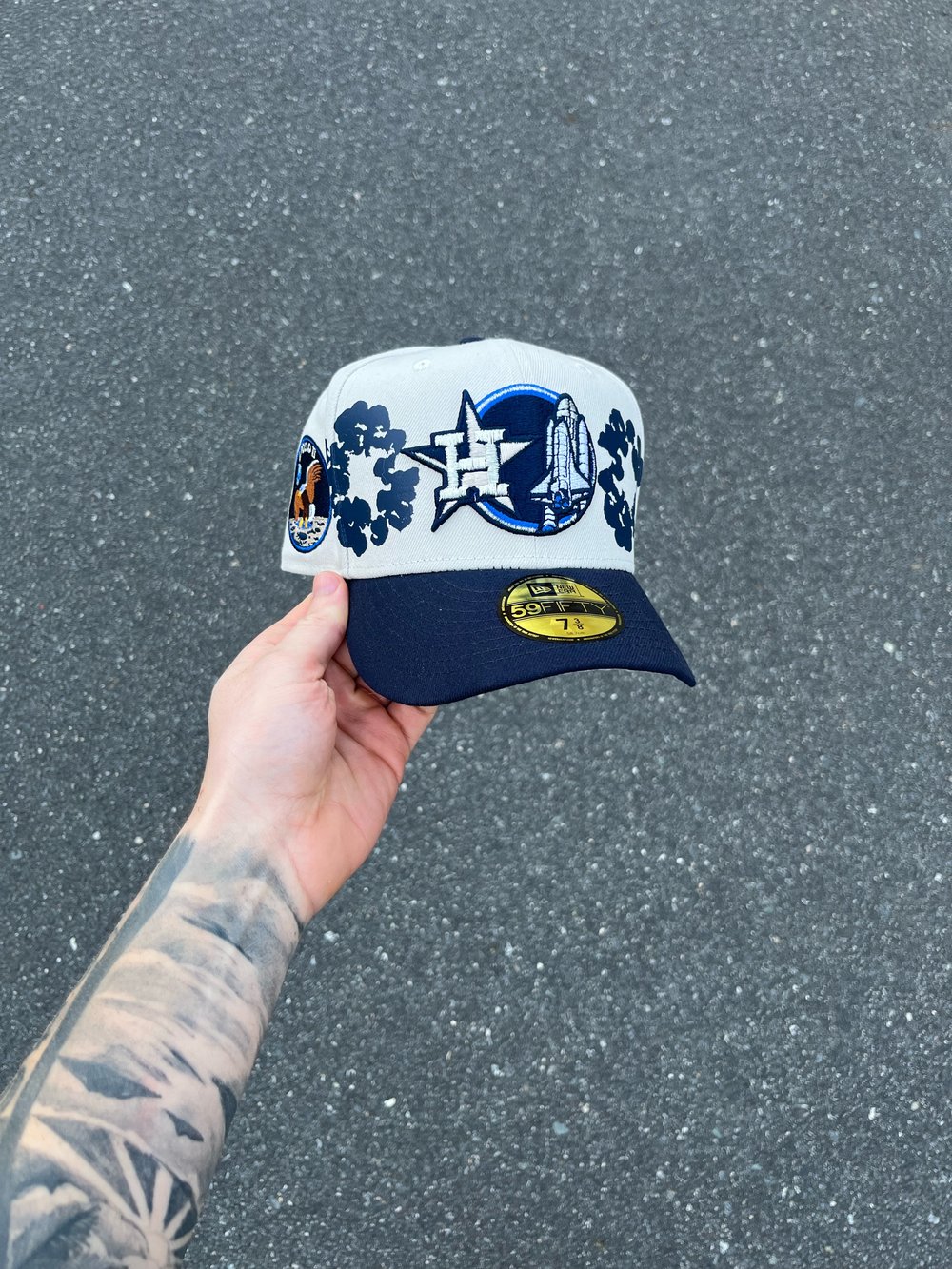 Image of NAVY VISOR TRI TONE HOUSTON ASTROS CUSTOM FITTED CAPS 