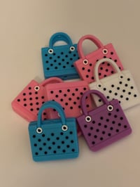 Silicone beads/charms 