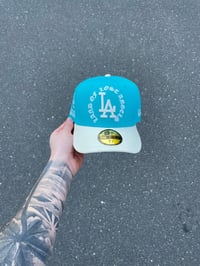 Image 2 of GREY BRIM STONE AQUA LOS ANGELES DODGERS CUSTOM FITTED CAP