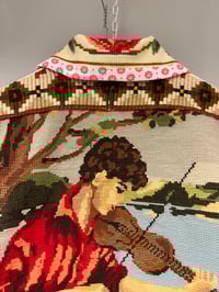 Image 12 of The violinist (small)
