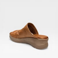 Image 4 of ROAMERS ENID COCONUT