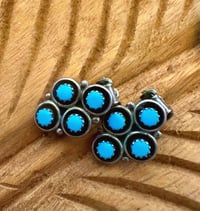 Image 4 of Vintage Clips 