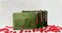 Image 3 of Moss Clutch
