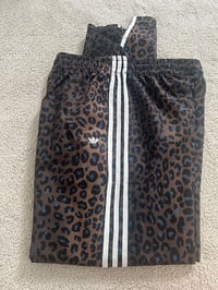 Image 5 of Leopard jogger 