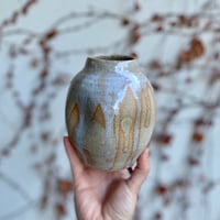 Image 3 of Drippy squish vase 2