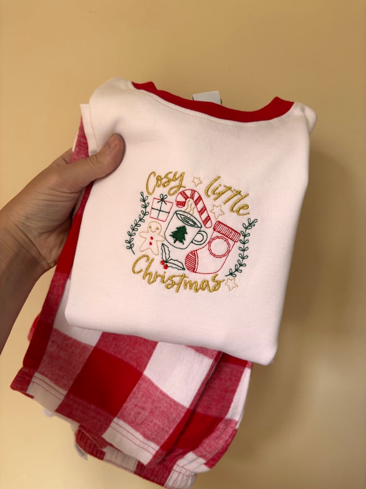 Image of 4-5 check red Christmas pjs