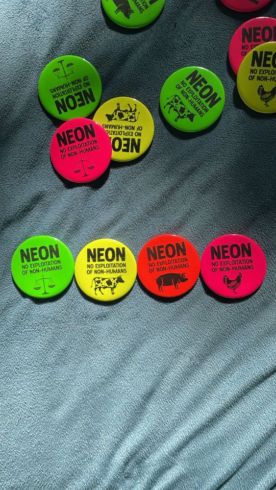 NEON BUTTONS Image 2