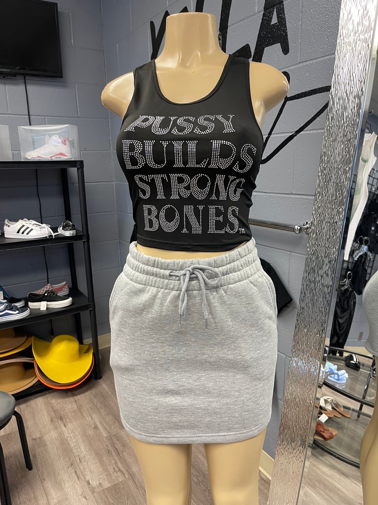 Pussy builds strong bones “t-shirt” Image 2