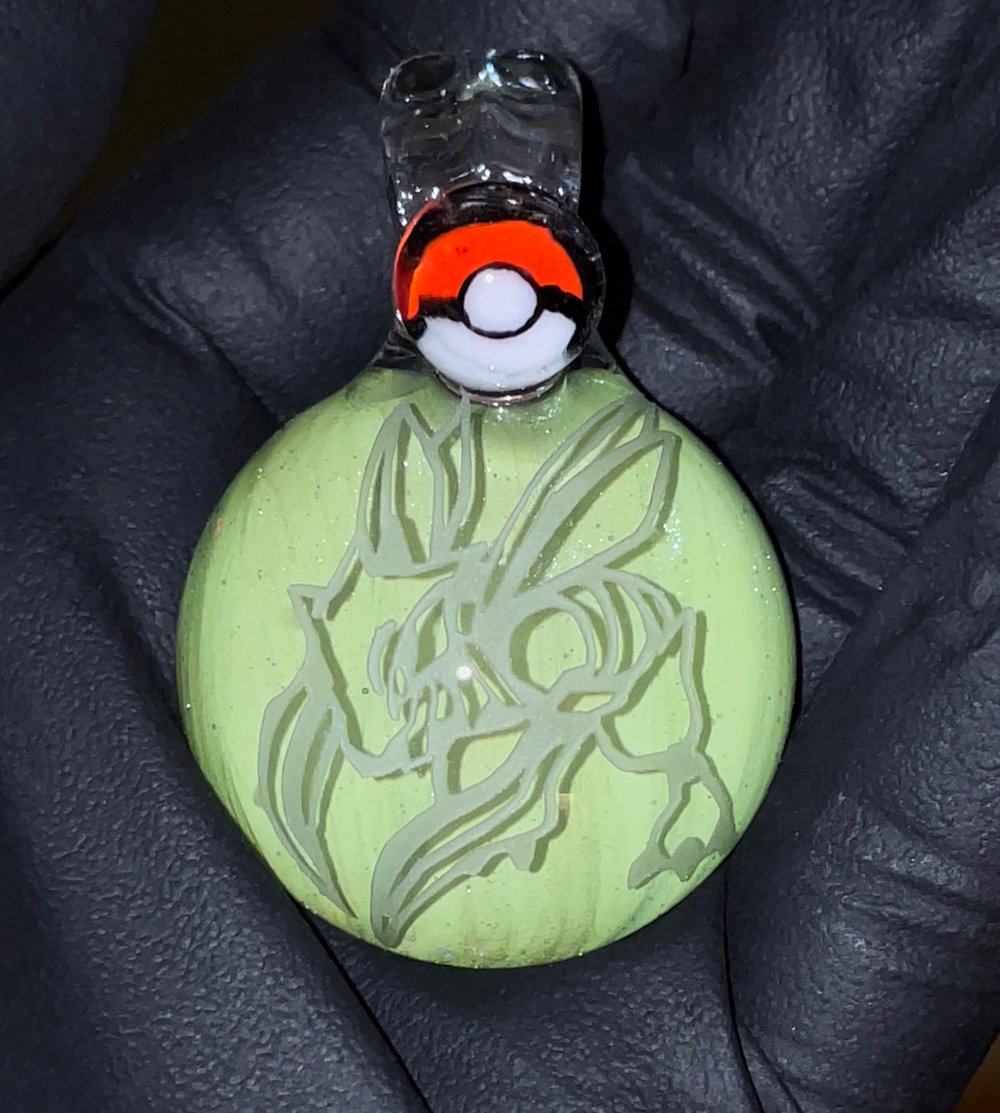 Image of Scyther Pendant 