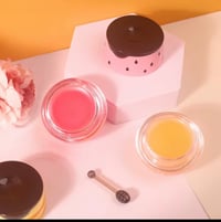 Image 3 of Lip Mask