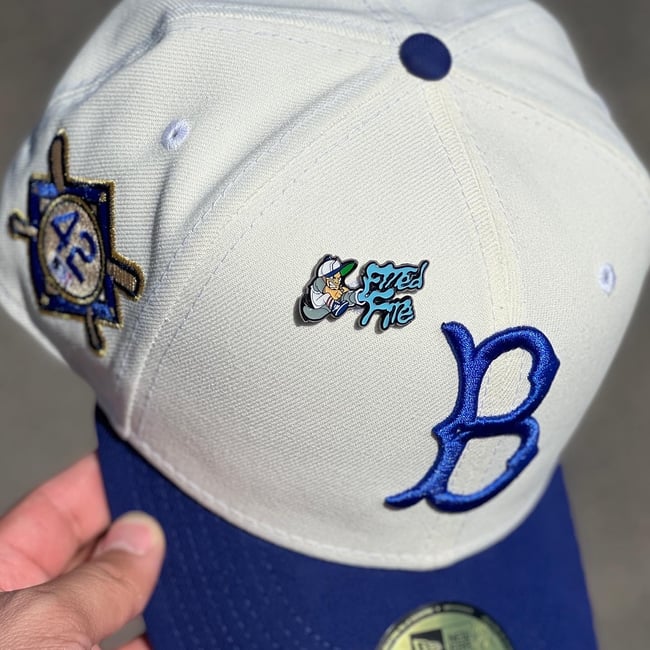 Hose Mad Pin - Dodge Her