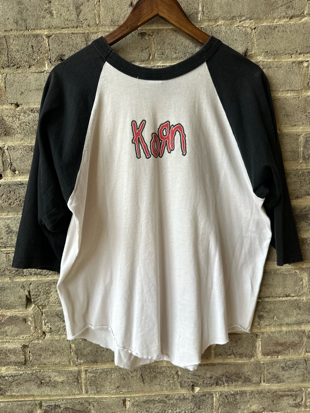 90s KORN Raglan T-Shir usa製 ヴァンテージ鬼フェード 90s KORN Raglan T-Shir usa製 ヴァンテージ鬼フェード