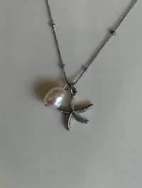 Image 2 of Starfish Pearl Necklace