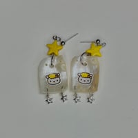 Image 2 of Sweet pea (yellow)